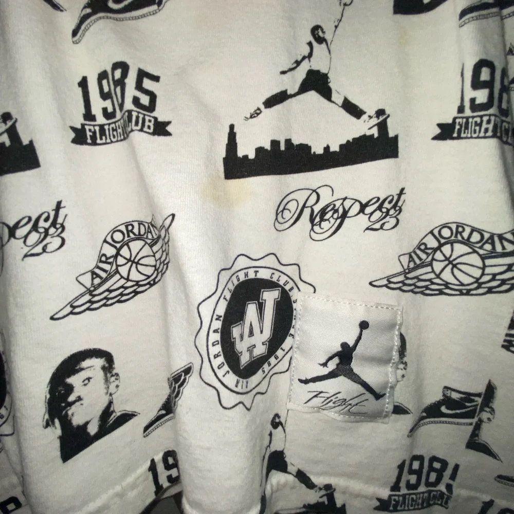 FINAL PRICE 
MENS Jordan shirt - Picture 4 of 9